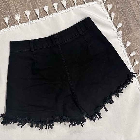 Distressed Studded Black Jean Shorts - Picture 5 of 5